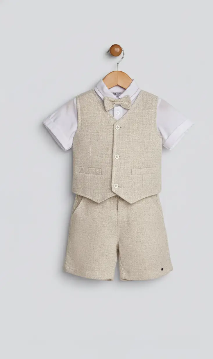 Miniatura CONJUNTO CINCO PECAS CAMISA, COLETE, GRAVATINHA  E BERMUDA SOCIAL CORES BEGE E BRANCO 2