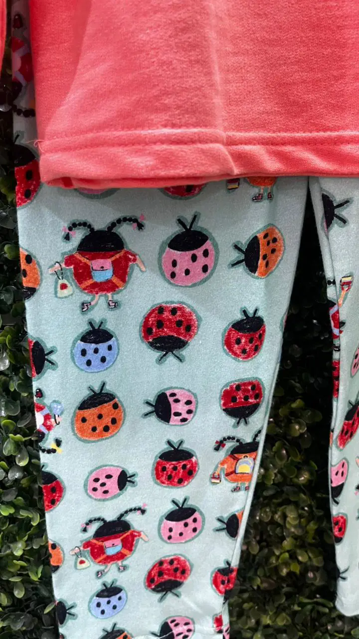 Miniatura PIJAMA LONGO ALPHABETO COR PESSEGO E VERDE 2